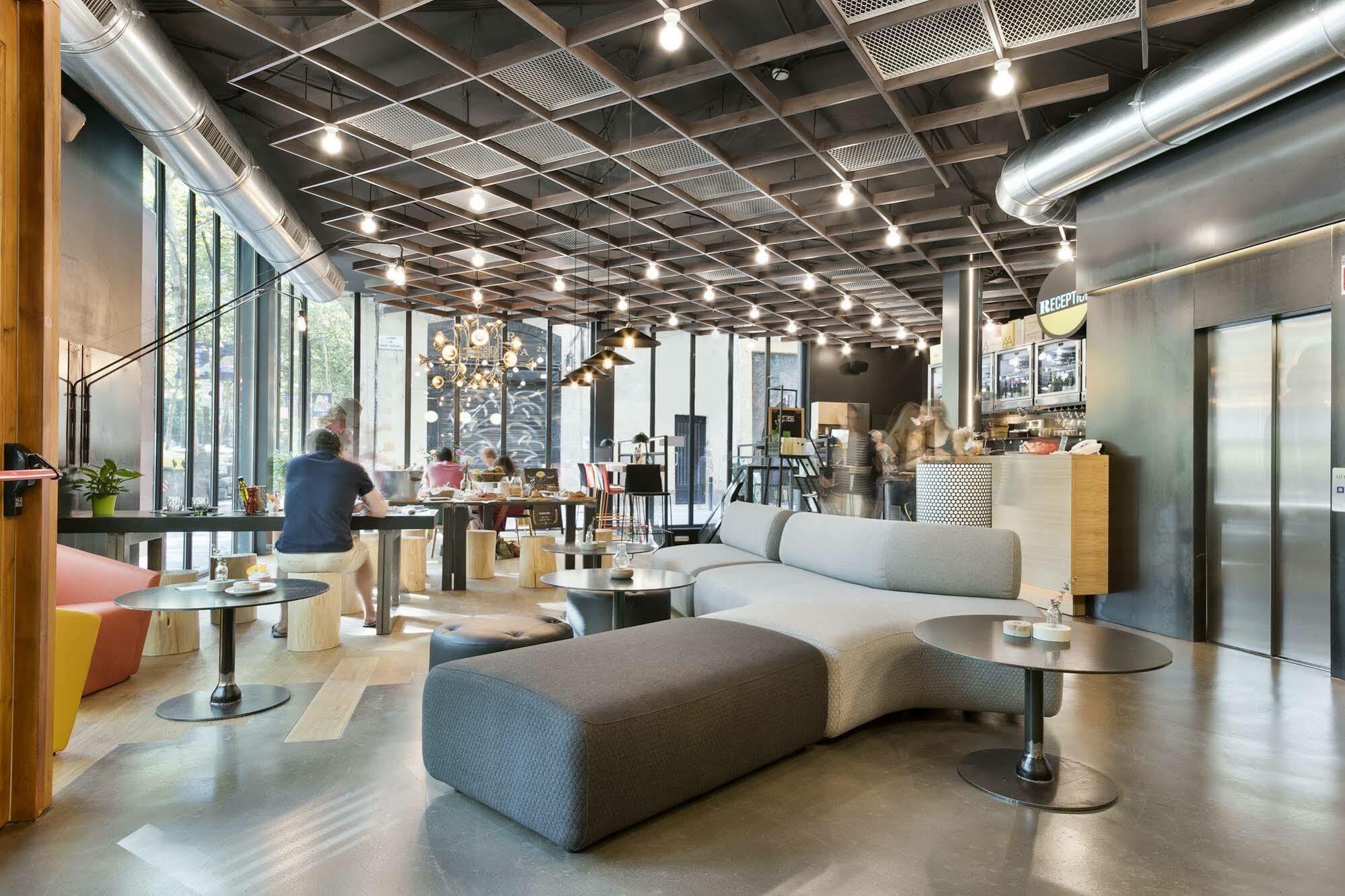 Niu Barcelona Hotel Екстер'єр фото